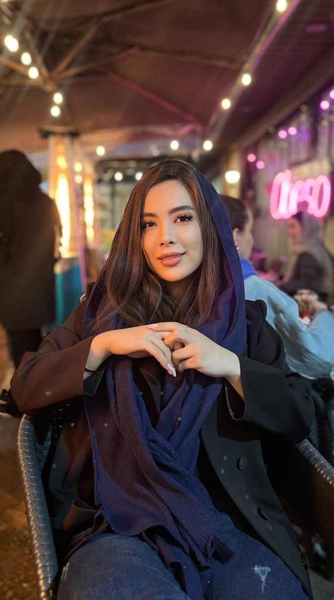 نادیا مختاری