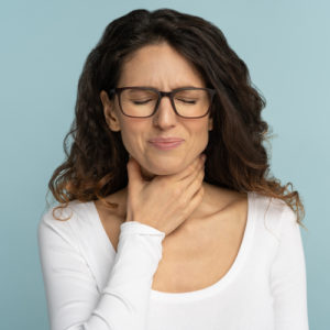 علت خس خس سینه چیست؟